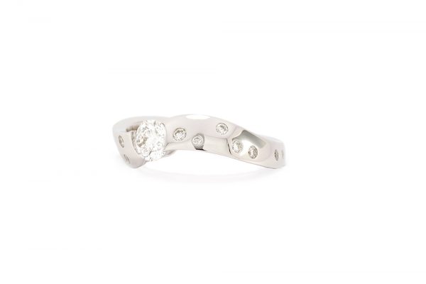 Bague Twist - Or blanc et Diamants