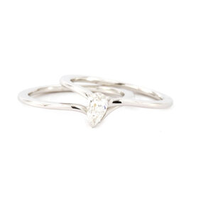 Bague "Nous Deux" - Diamant Poire et Or blanc