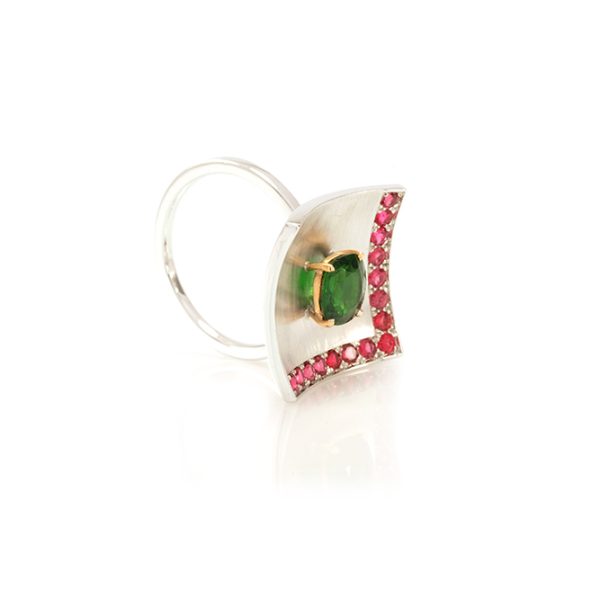 Bague Nymphéa, Or Blanc 18k, Grenat Tsavorite et Spinelles 6