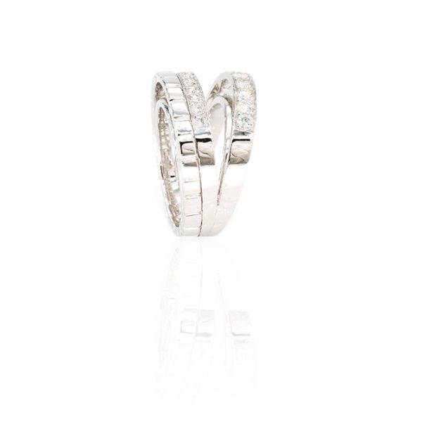 Bague en or 18k, diamants 4