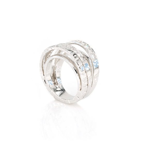 Bague en or 18k, diamants 5