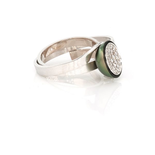 Bague Or, perle et diamants