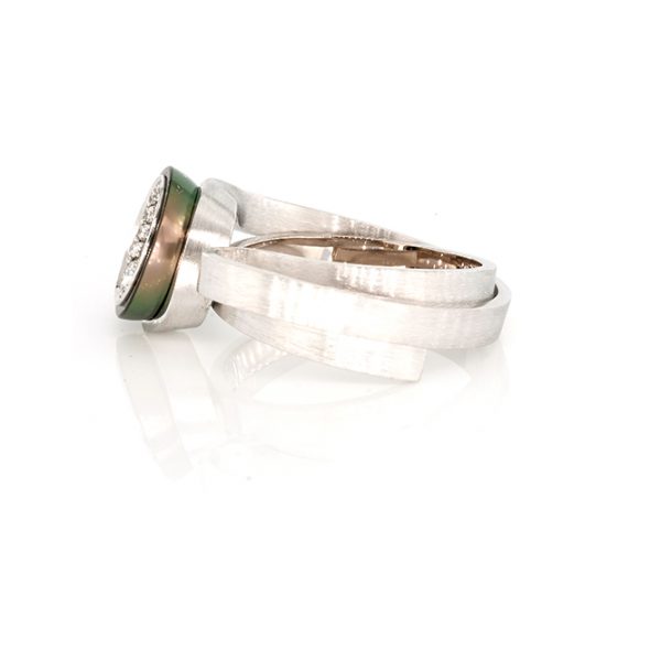 Bague Or, perle et diamants