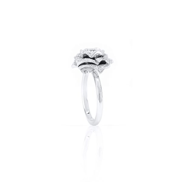 Bague Carmen, Or blanc et diamants 2