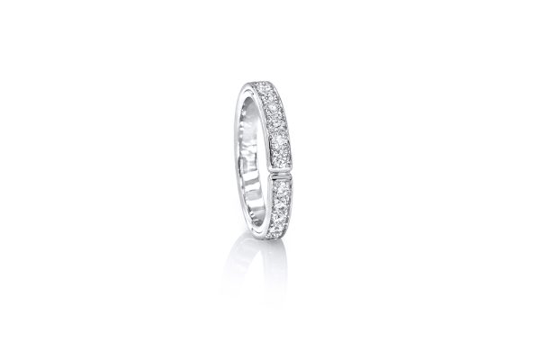 Or blanc 18k et diamants D-vvs 3