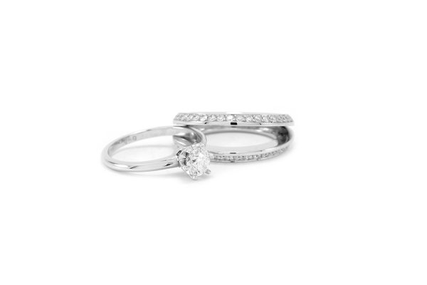 Bague modulable en or blanc 18k et diamants 8